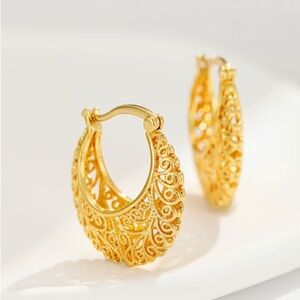Intricate Gold Filigree Hoop Earrings
